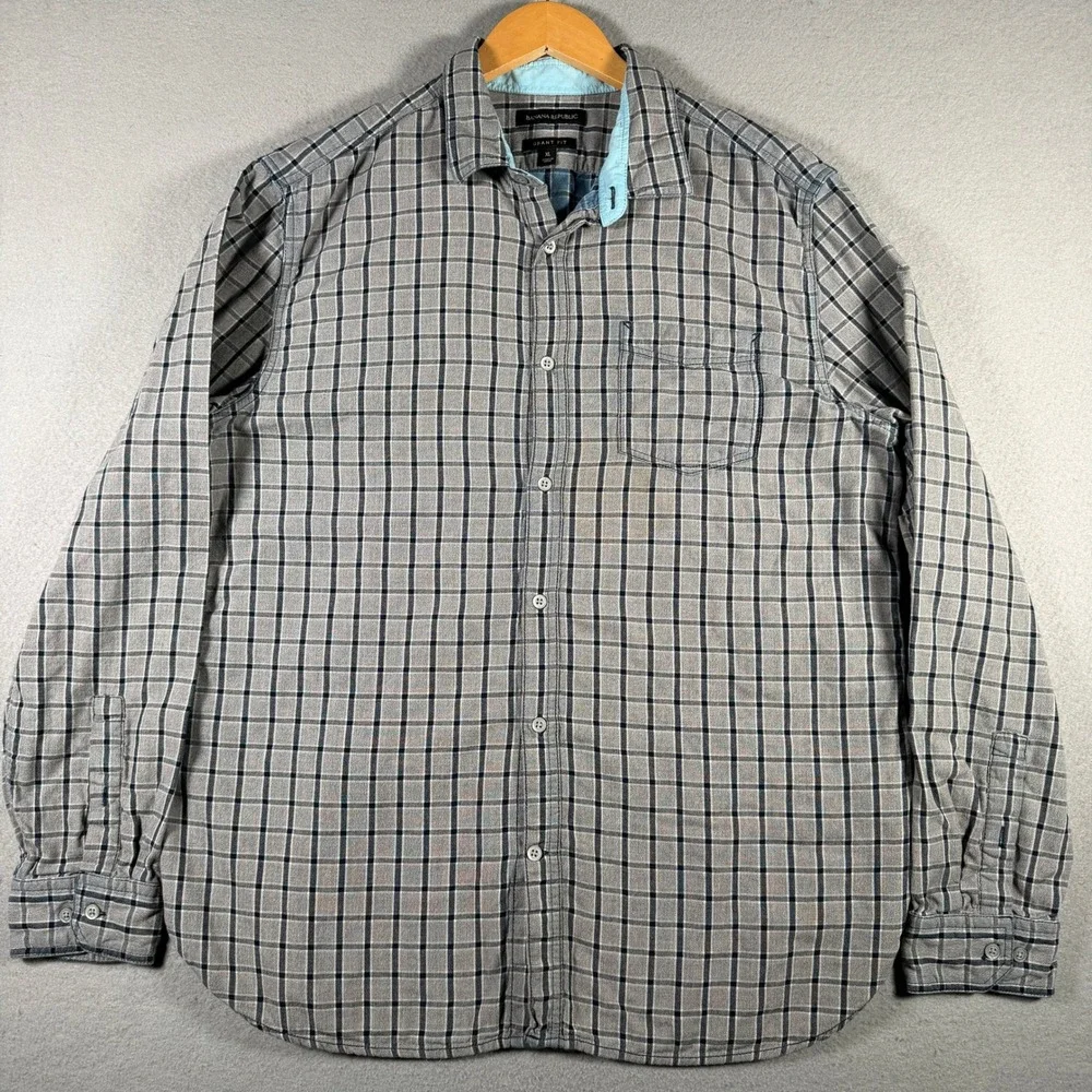 Banana Republic Mens XL Grant Fit Grey Literature Plaid Cotton Button Down Shirt